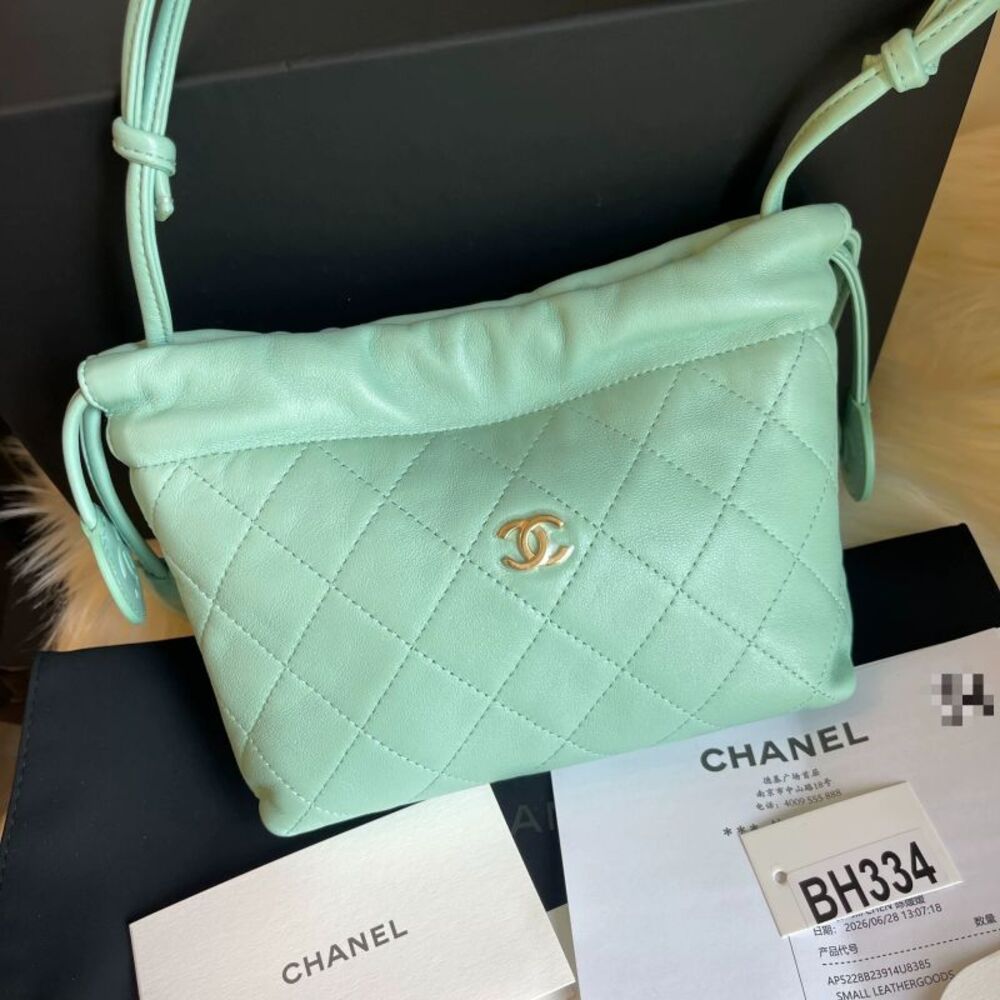 Chanel Women Pre-Loved Bag Very Good Condition